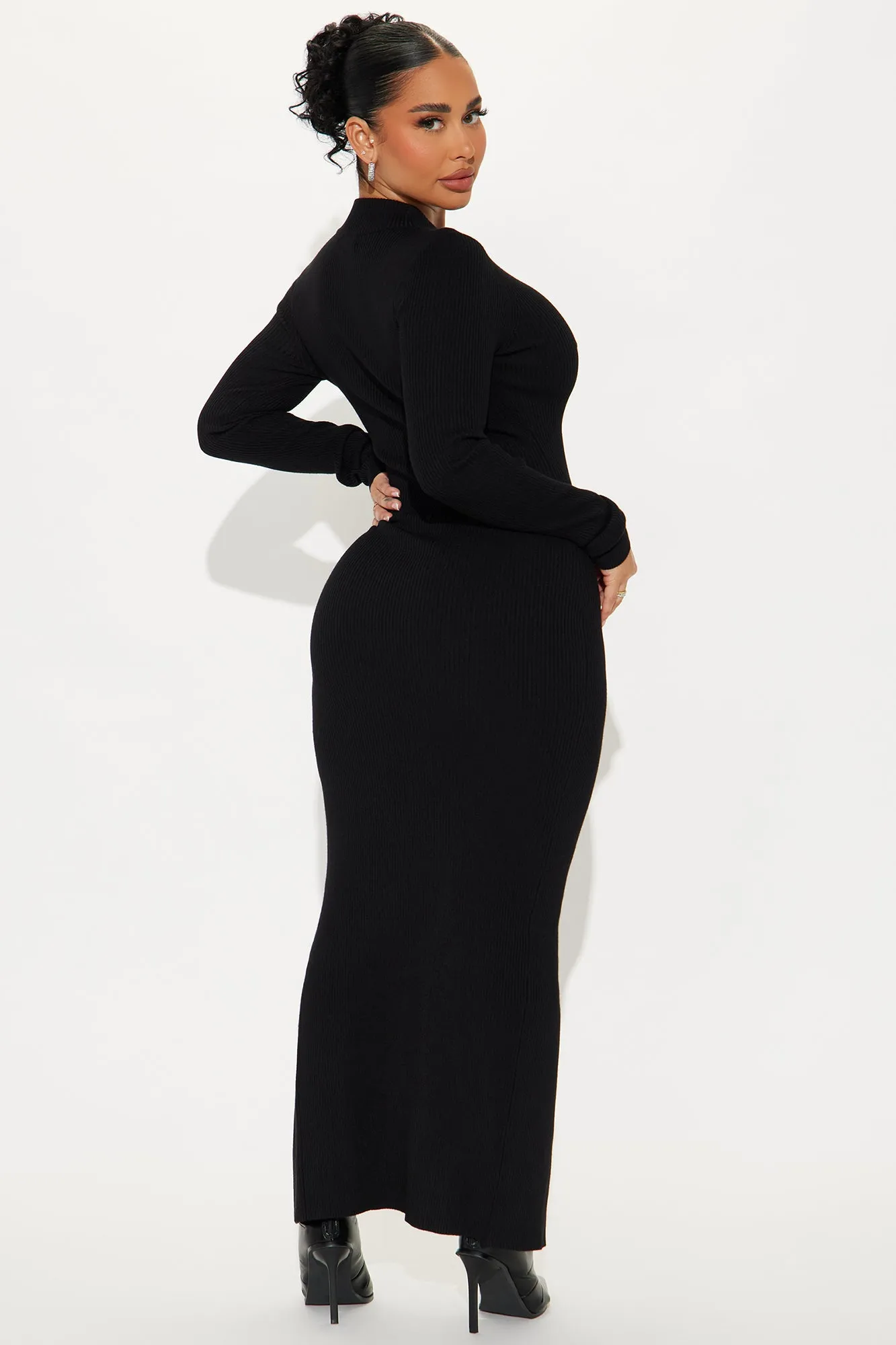 Anna Sweater Maxi Dress - Black sold by Fashion Nova product image thumbnail 3