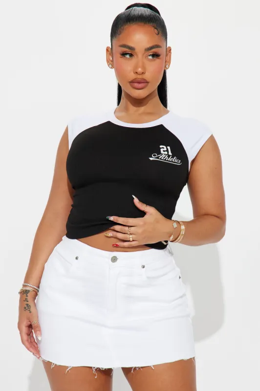 Summer Sundays Raglan Tee - Black/White sold by Fashion Nova