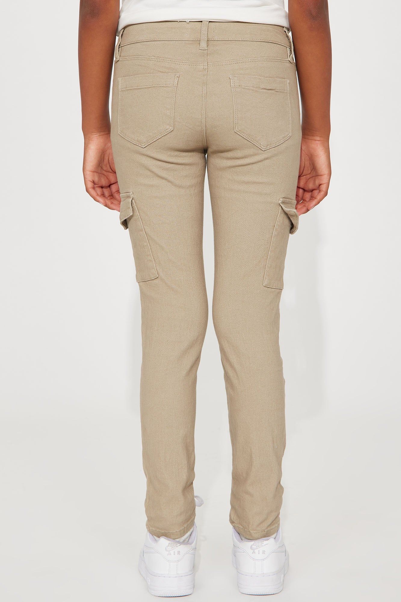 Mini Everyday Skinny Cargo Pant - Khaki sold by Fashion Nova product image thumbnail 4