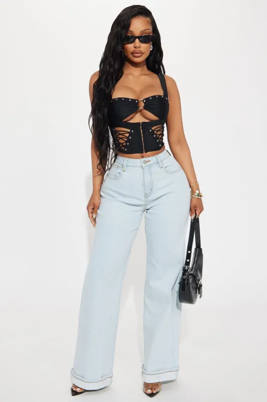 Poppin' Off Stretch Baggy Jeans - Light Wash sold by Fashion Nova