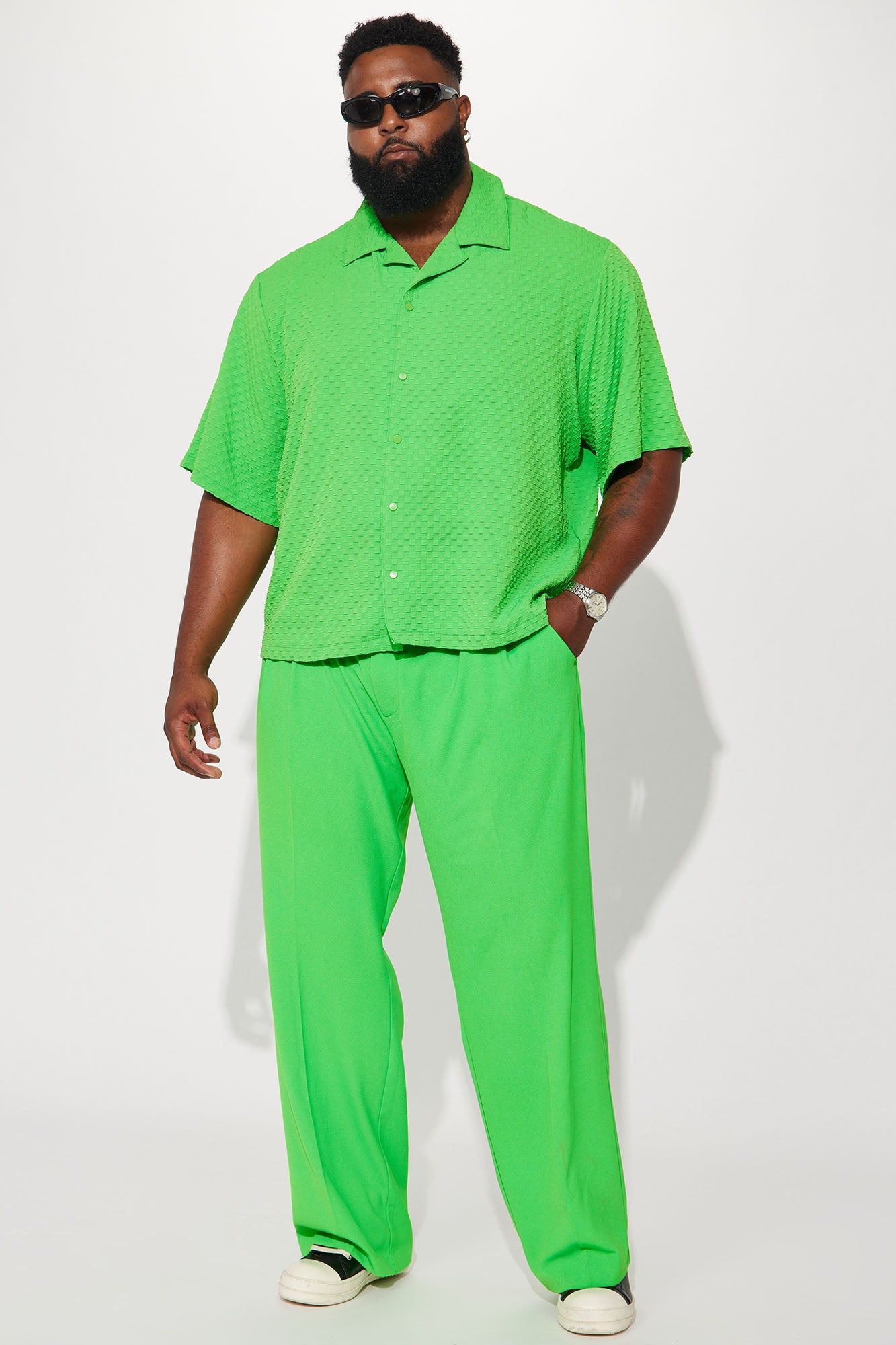 Luxor Textured Cropped Button Up Shirt - Green sold by Fashion Nova product image thumbnail 2