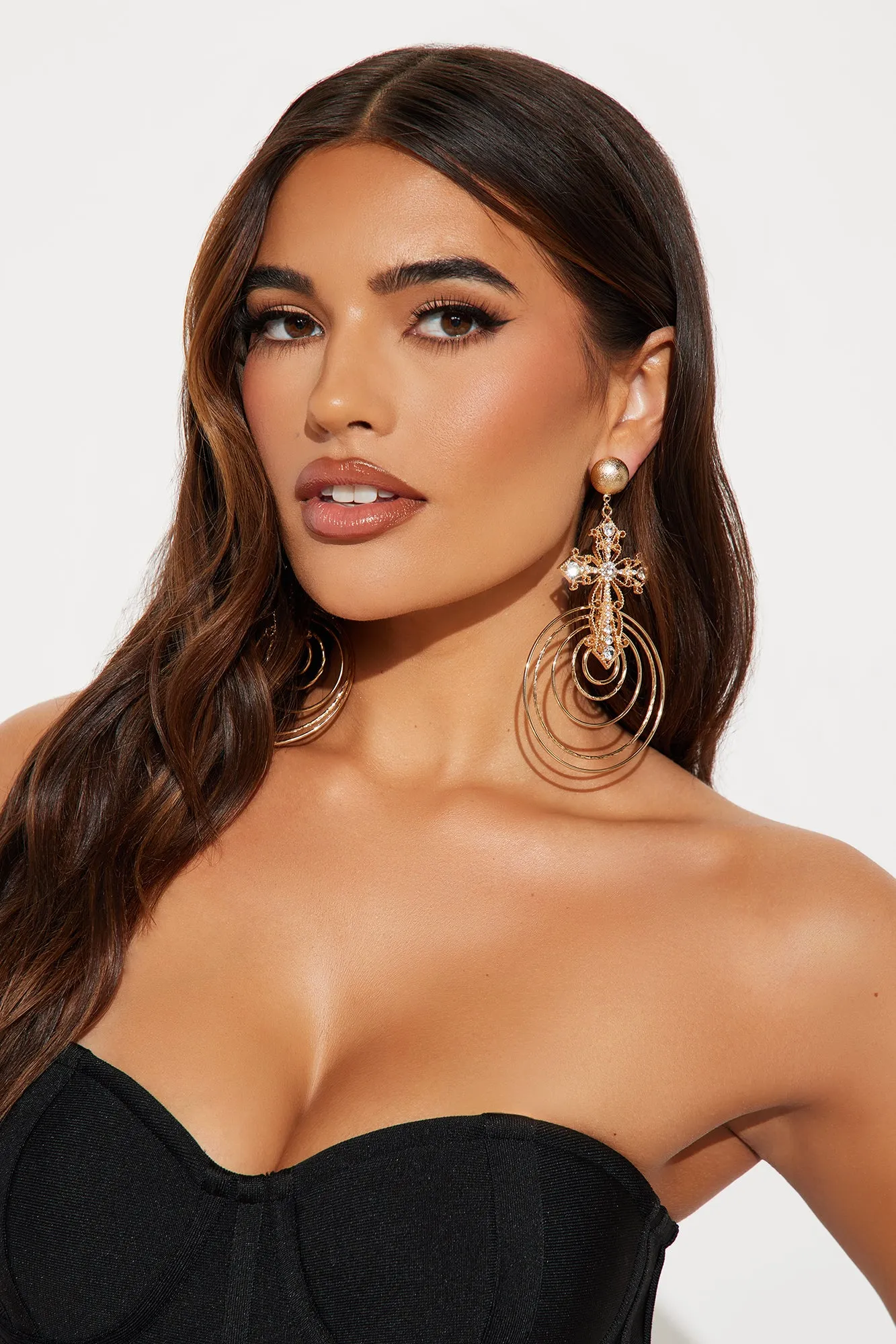 Treat Me Like Royalty Earrings - Gold sold by Fashion Nova product image thumbnail 2