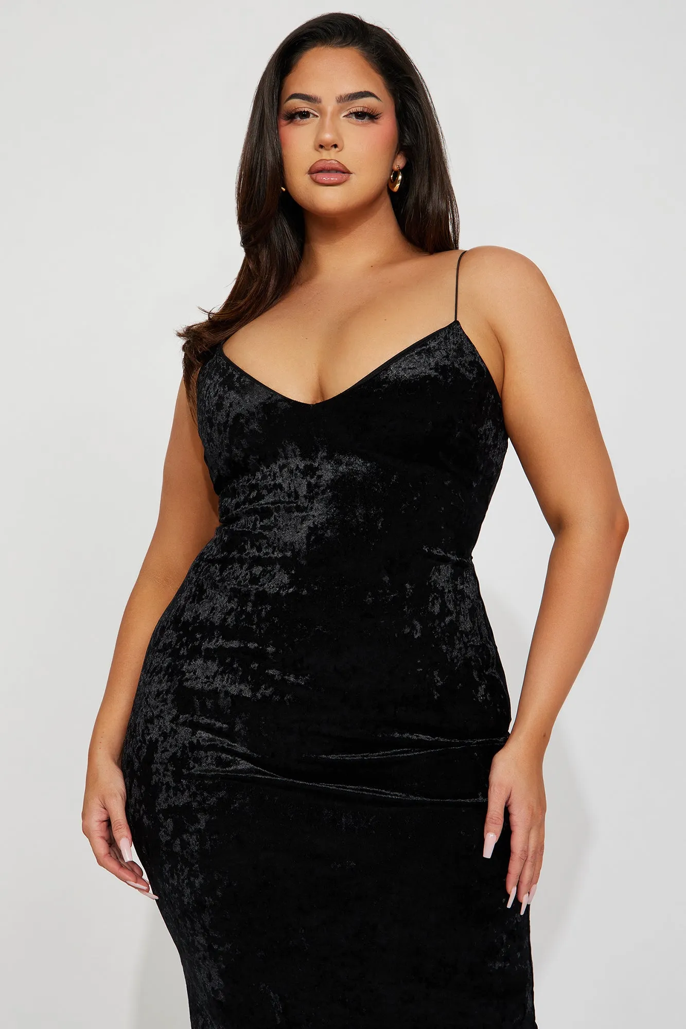 Step On The Scene Velvet Midi Dress - Black sold by Fashion Nova product image thumbnail 5