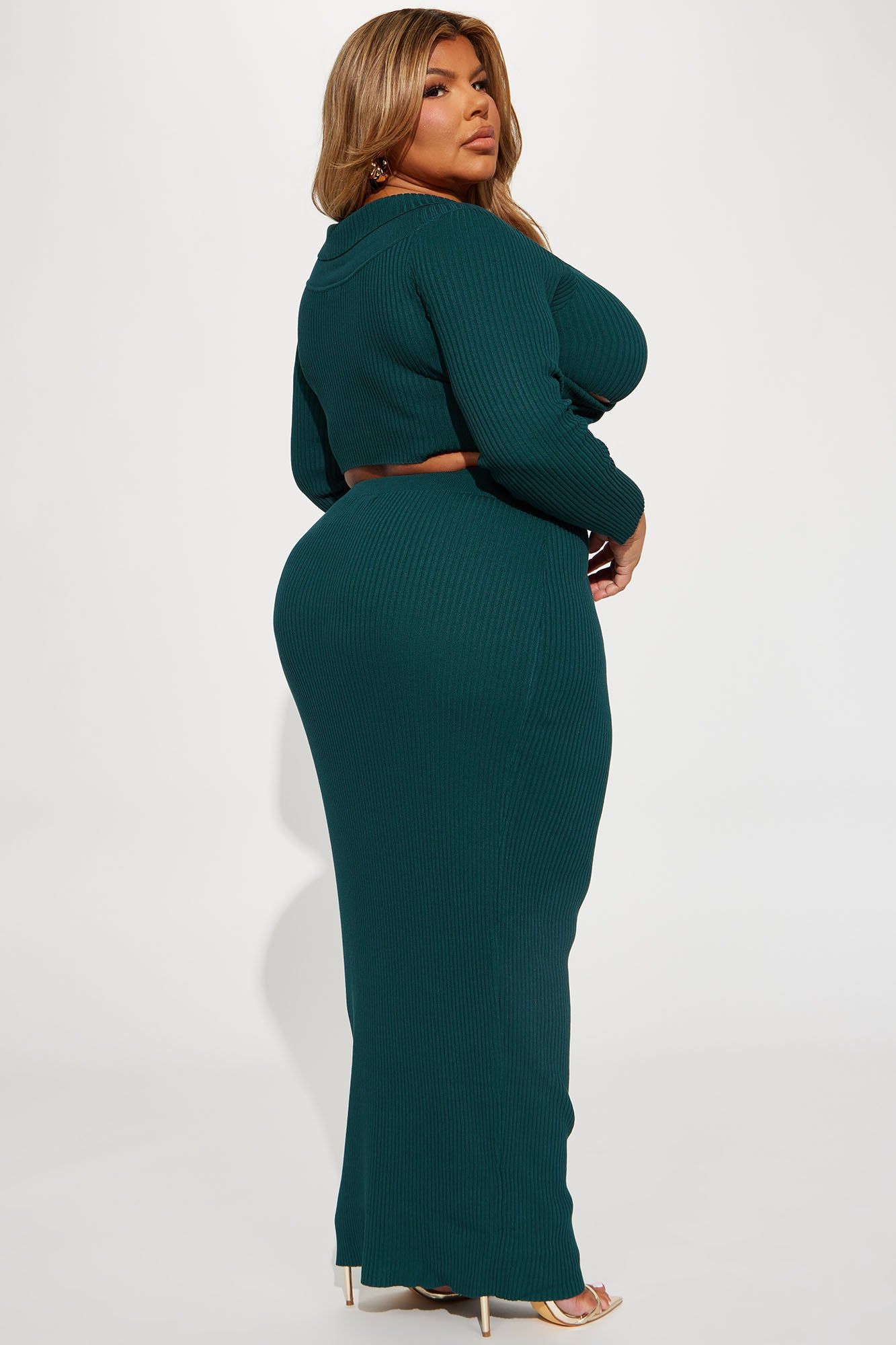 Tiana Sweater Skirt Set - Hunter sold by Fashion Nova product image thumbnail 6