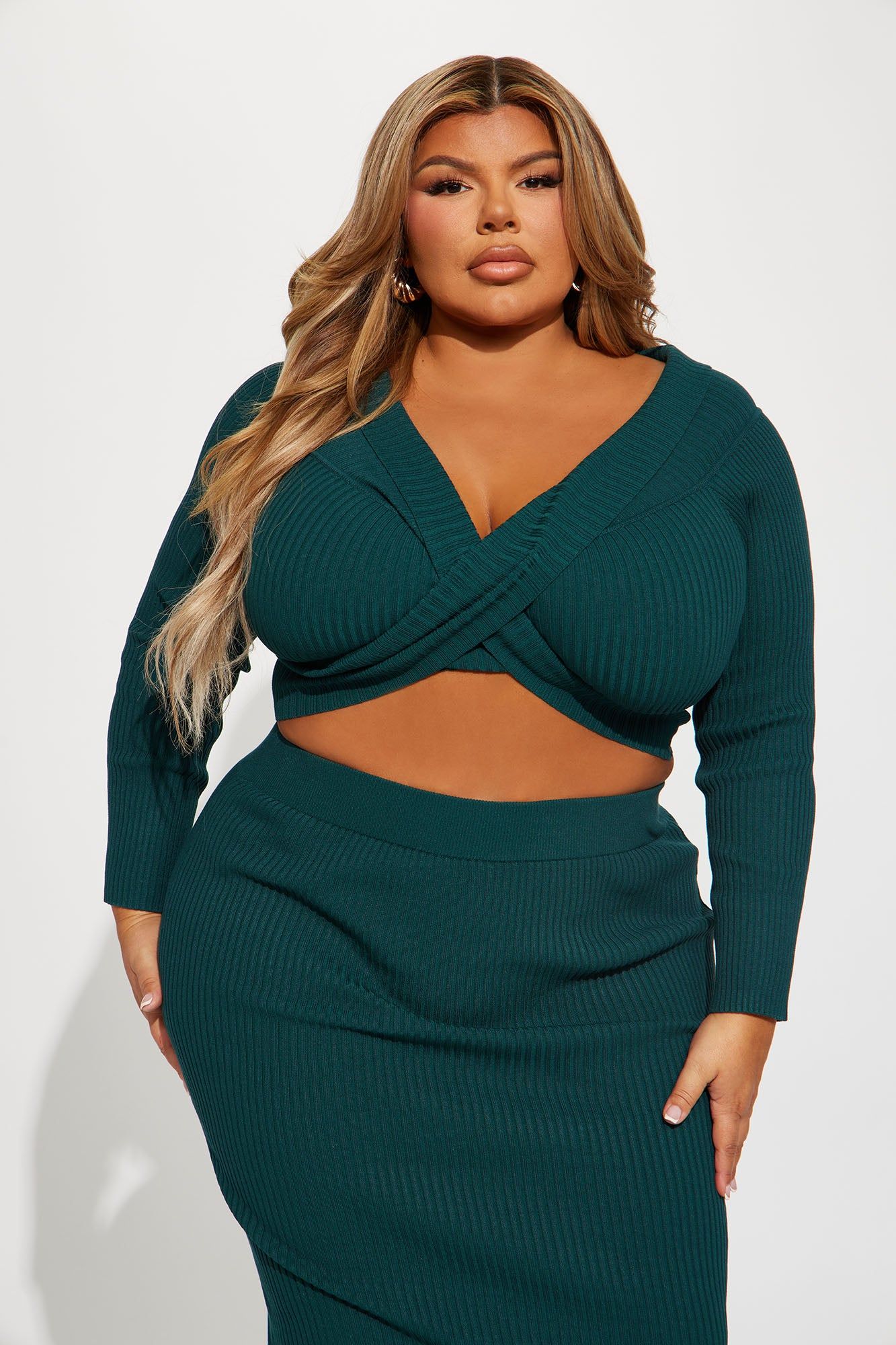 Tiana Sweater Skirt Set - Hunter sold by Fashion Nova product image thumbnail 5