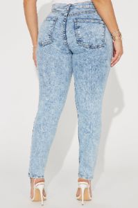 Heard About You Ripped Skinny Jeans - Acid Wash sold by Fashion Nova