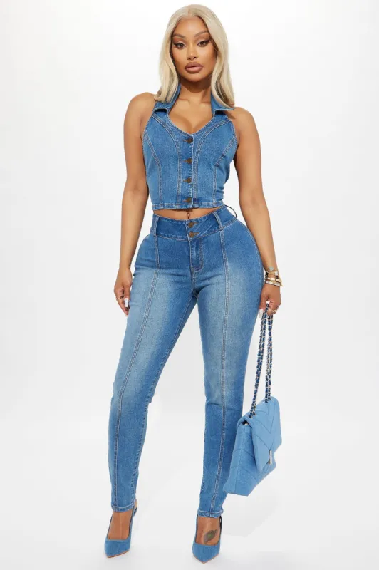 In Your Head Stretch Skinny Jeans - Medium Wash sold by Fashion Nova