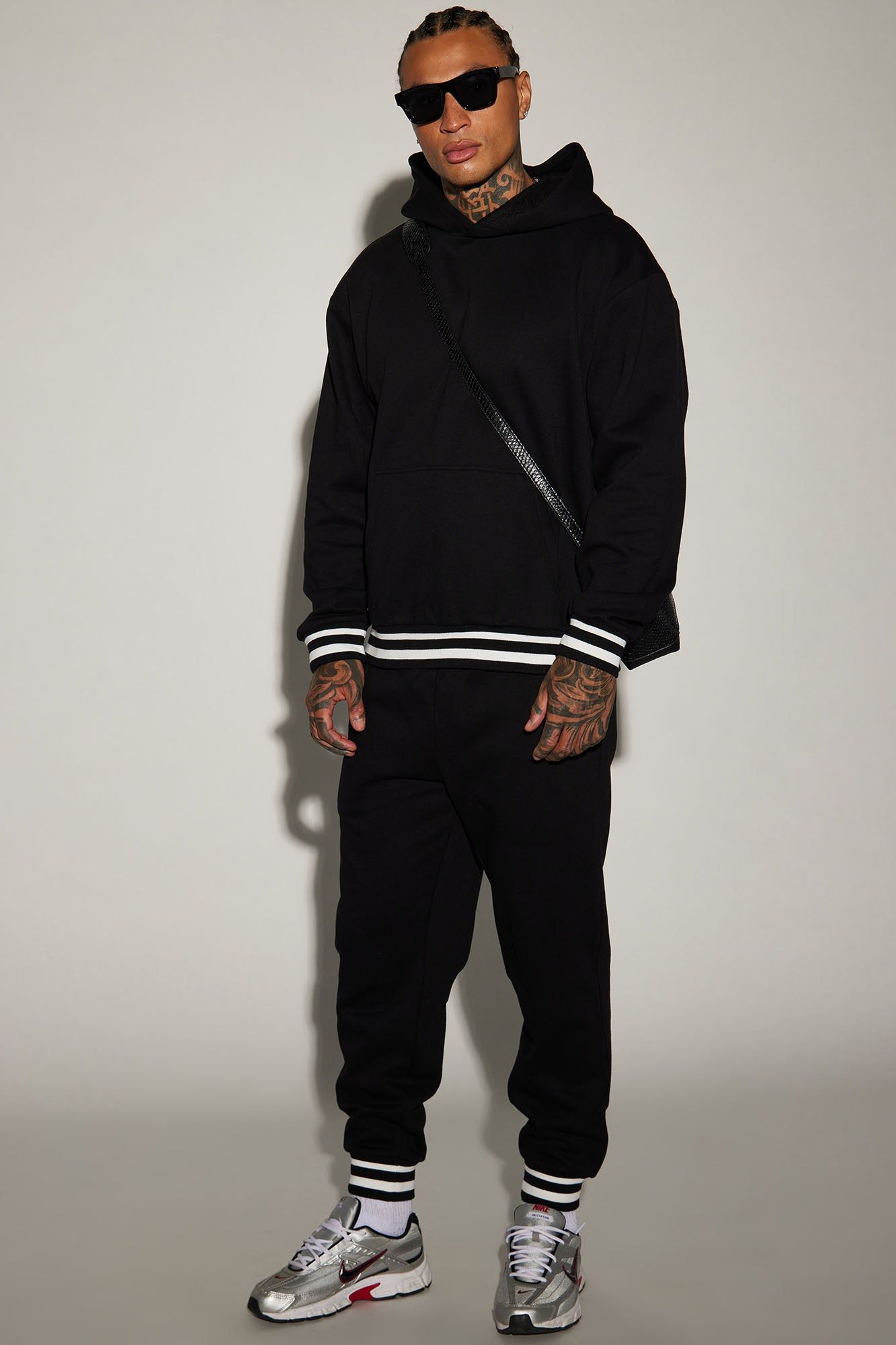 Melrose Jogger - Black sold by Fashion Nova product image thumbnail 2