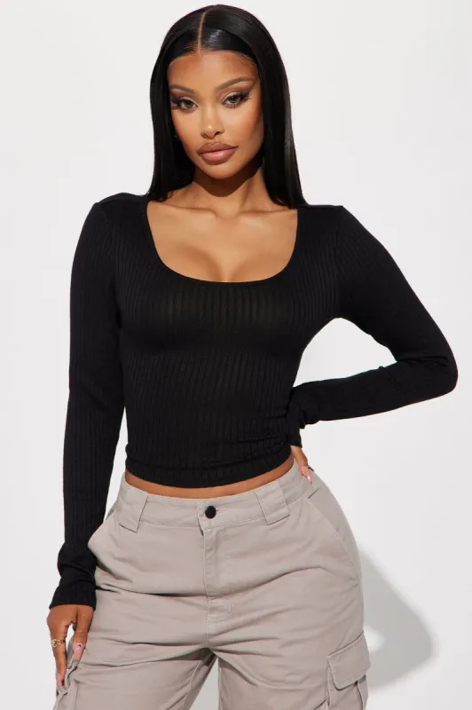 Emelia Ribbed Top - Black sold by Fashion Nova
