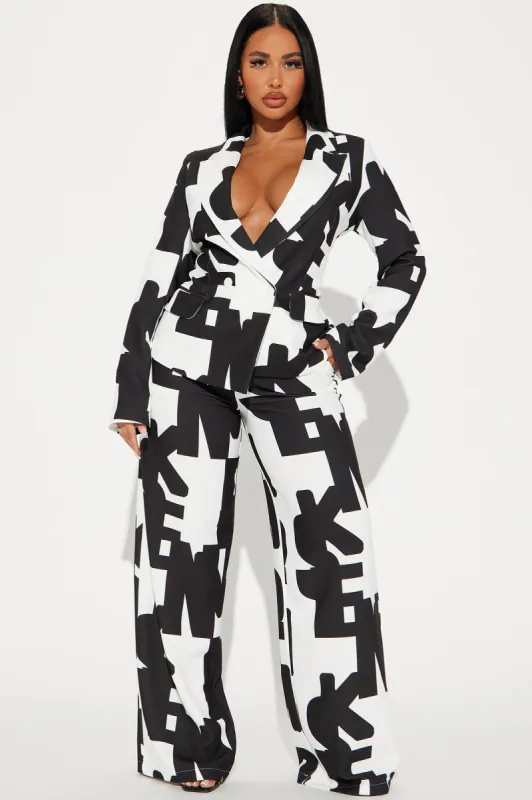 Working Hours Pant Set - White/Black sold by Fashion Nova