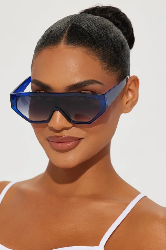 Show Stunner Sunglasses - Blue sold by Fashion Nova