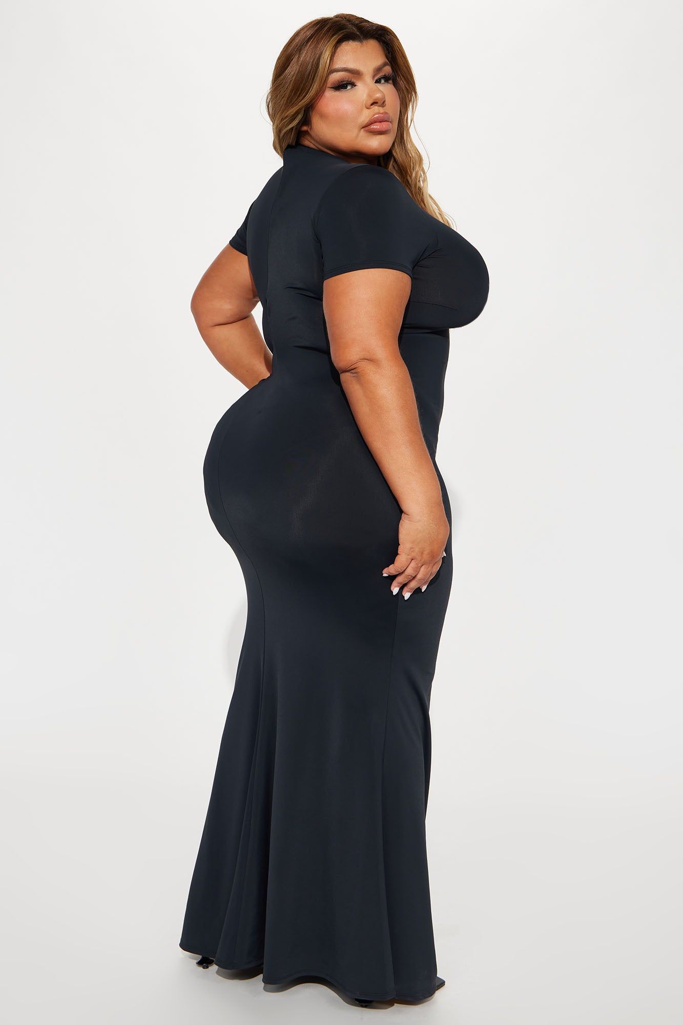 Genesis Sculpting Maxi Dress - Black sold by Fashion Nova product image thumbnail 3