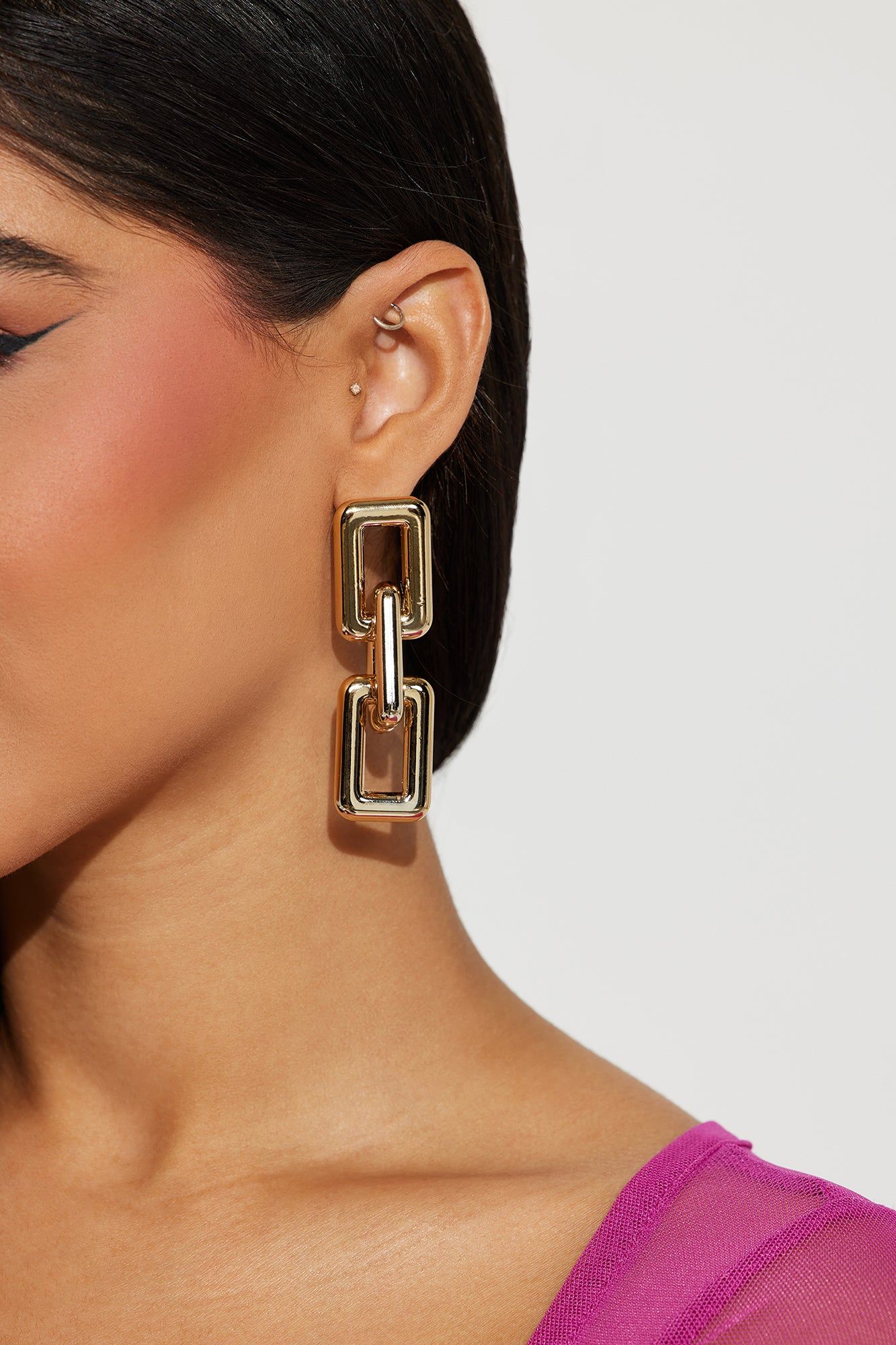 Link Drop Earrings - Gold sold by Fashion Nova