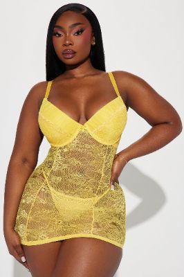 Make You Feel 2 Piece Corset Set - Yellow sold by Fashion Nova