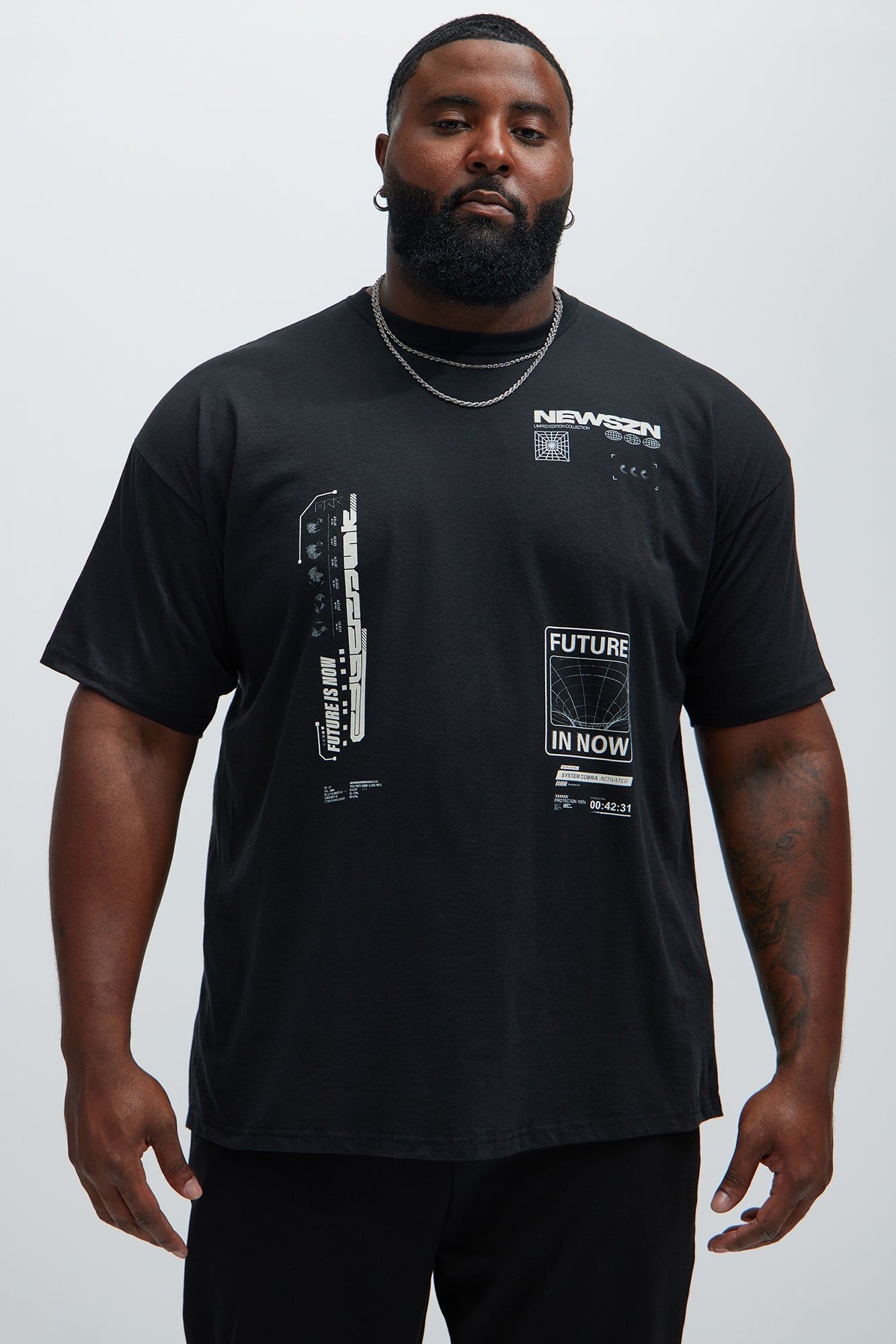 NEW SZN FUTURE IS NOW Short Sleeve Tee - Black sold by Fashion Nova product image thumbnail 4