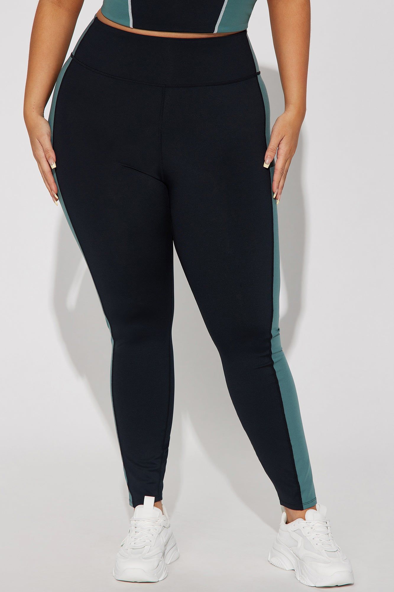 Chase Elevate Active Legging - Teal/combo sold by Fashion Nova product image thumbnail 6