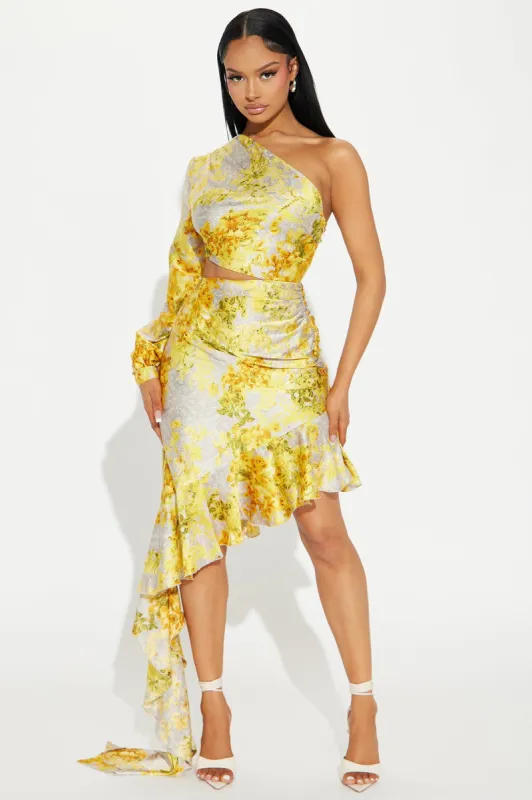 Angelica Satin Midi Dress - Yellow/combo sold by Fashion Nova
