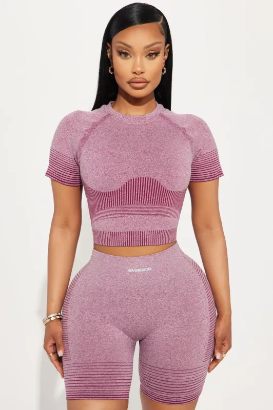 Trailblazer Infinity Seamless Shaping Active Top - Plum sold by Fashion Nova