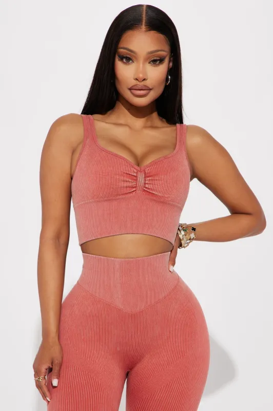 Rise Seamless Ribbed Sports Bra - Rust sold by Fashion Nova