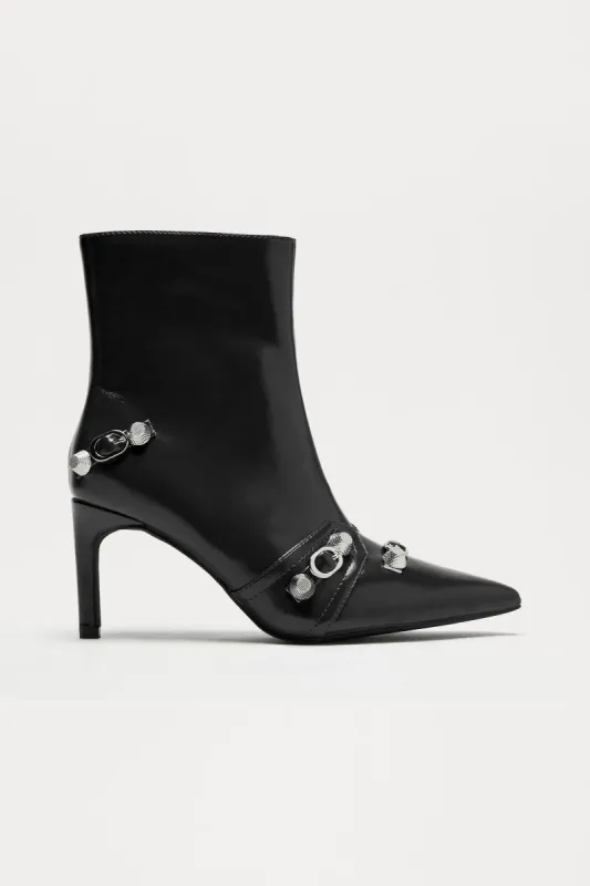 Jude Hardware Booties - Black sold by Fashion Nova