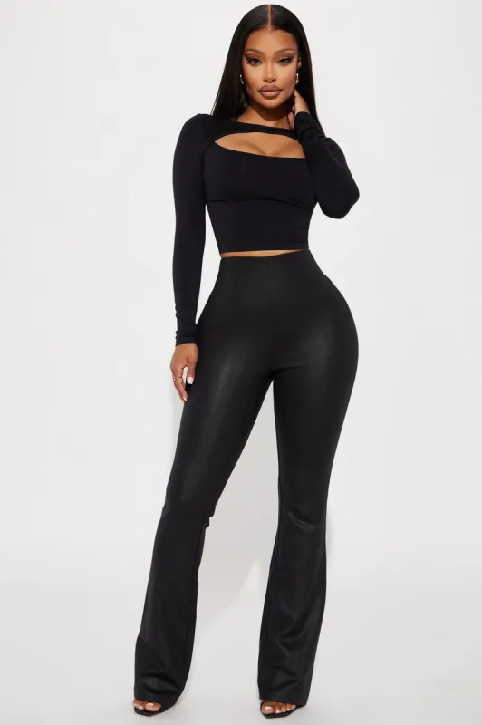 On The Go Textured Wide Leg Pant - Black sold by Fashion Nova