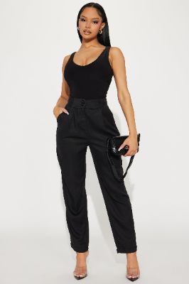 Sarah SkinnyTrouser - Black made by Fashion Nova