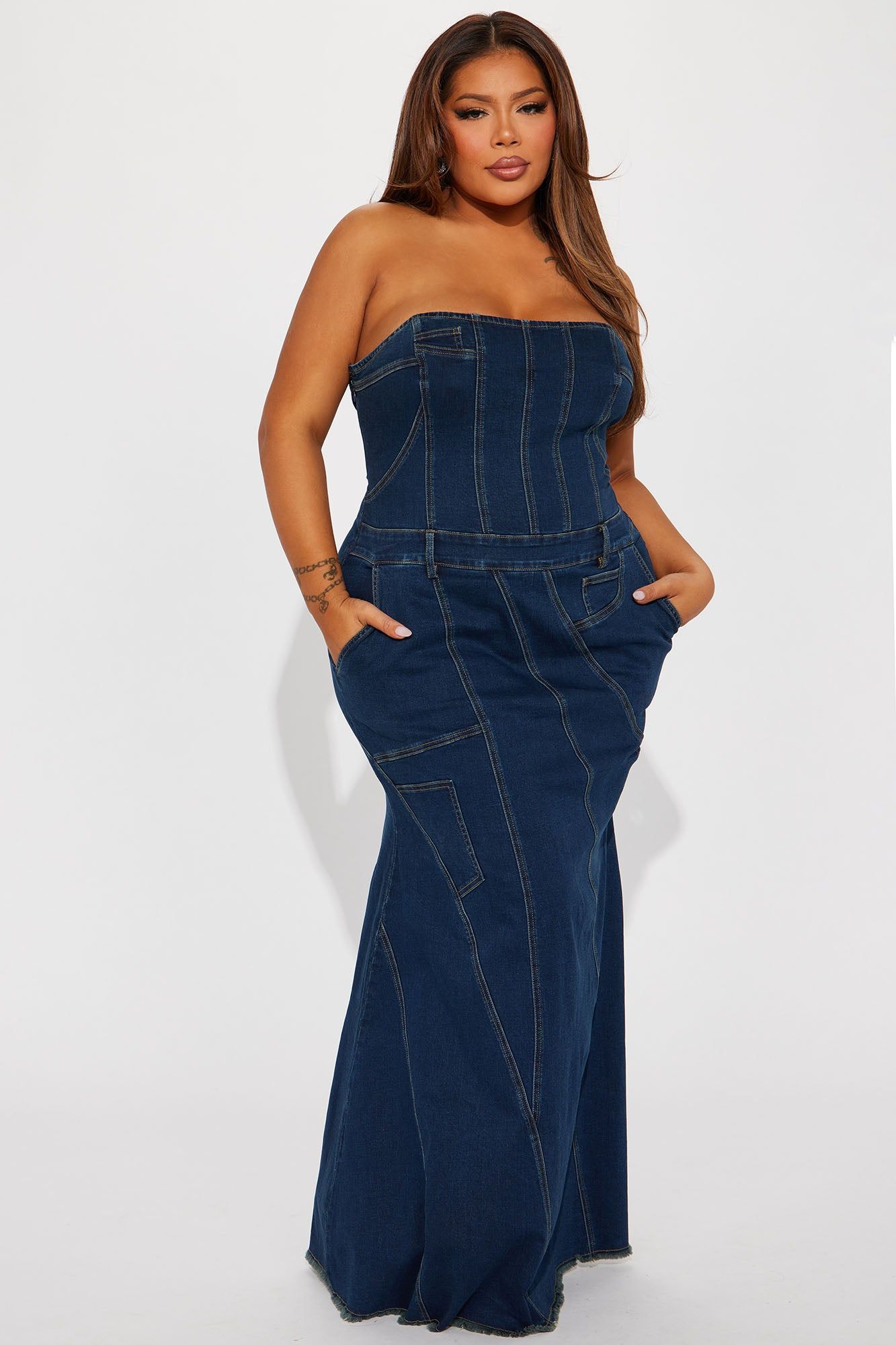 Danielle Denim Maxi Dress - Dark Wash sold by Fashion Nova product image thumbnail 4