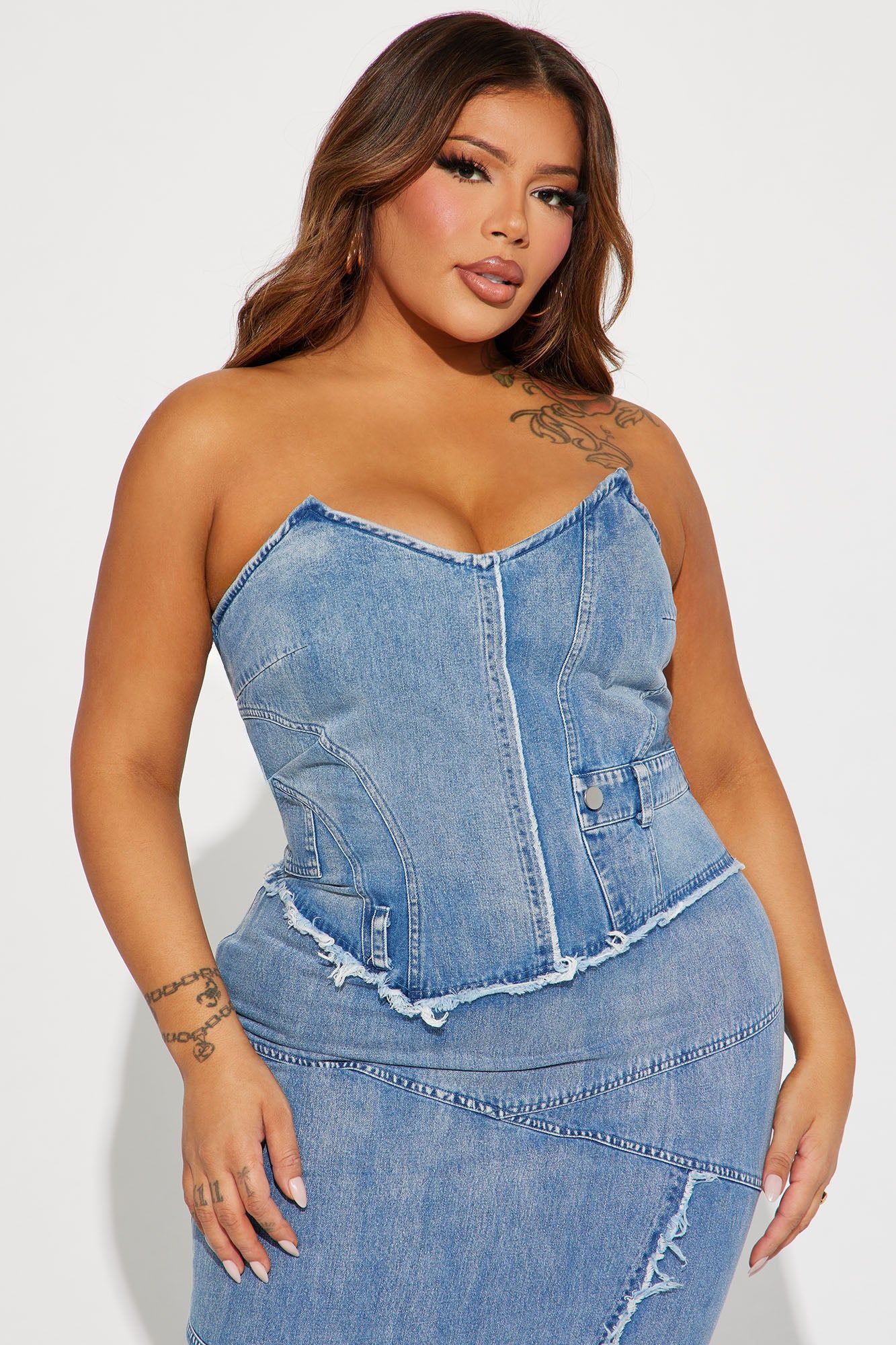Delilah Denim Maxi Dress - Medium Blue Wash sold by Fashion Nova product image thumbnail 5