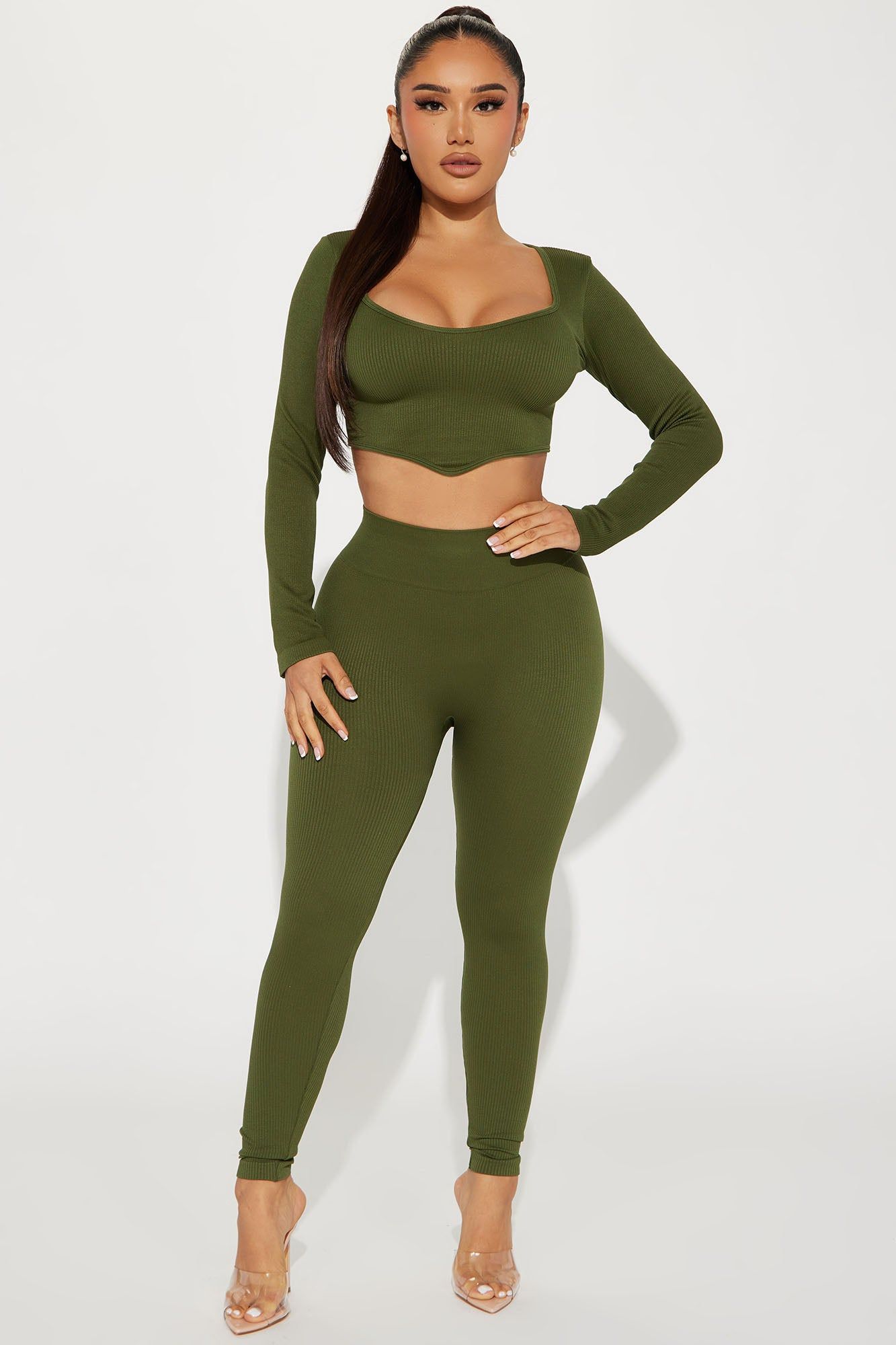 Flora Seamless Legging Set - Olive sold by Fashion Nova