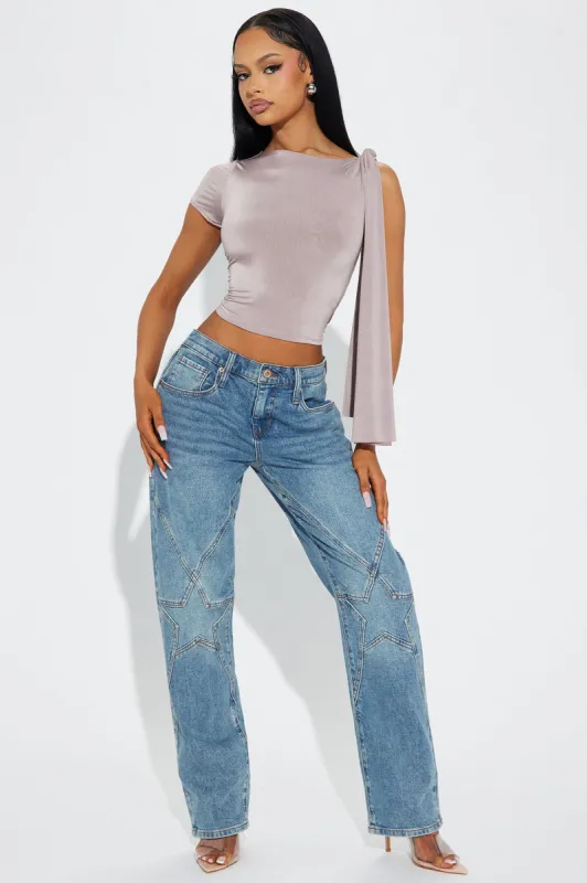 Sky Of Stars Stretch Straight Leg Jeans - Medium Wash sold by Fashion Nova