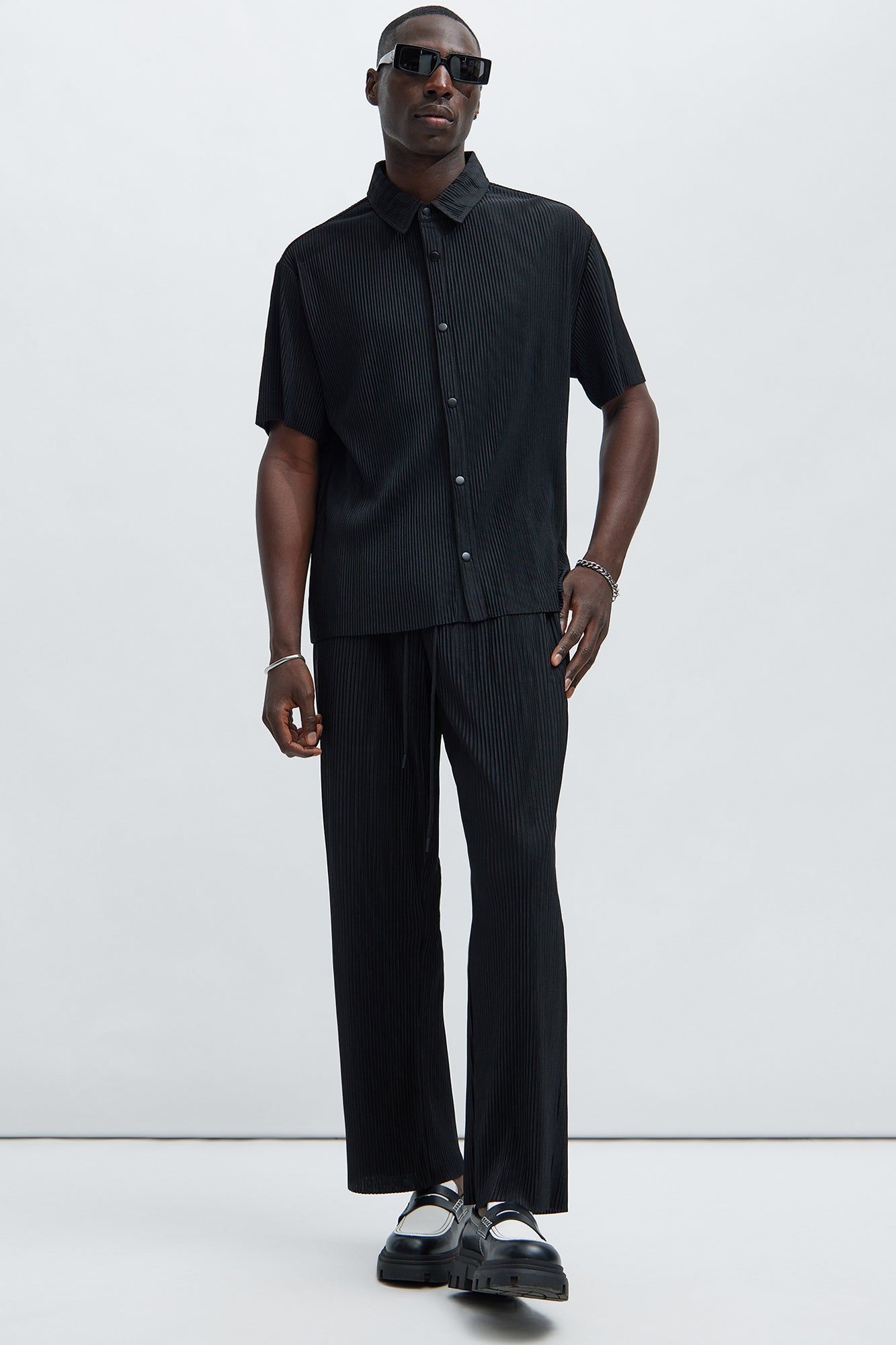 Florence Shirt - Black sold by Fashion Nova product image thumbnail 2