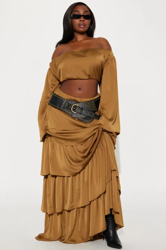 Desert Goddess Satin Maxi Skirt Set - Olive sold by Fashion Nova