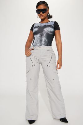 Struttin' Down the Streets Cargo Pant - Grey sold by Fashion Nova