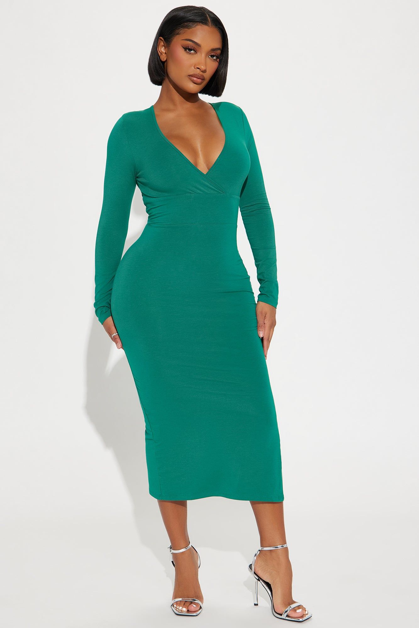 Lori Long Sleeve Midi Dress - Green sold by Fashion Nova