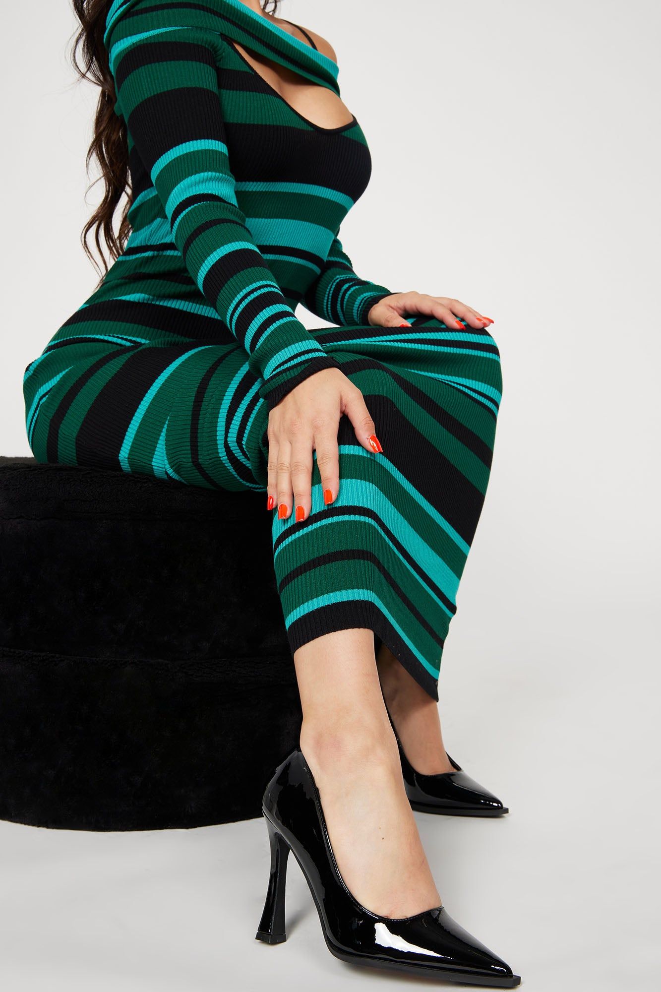 Slay The Day Pumps - Black sold by Fashion Nova