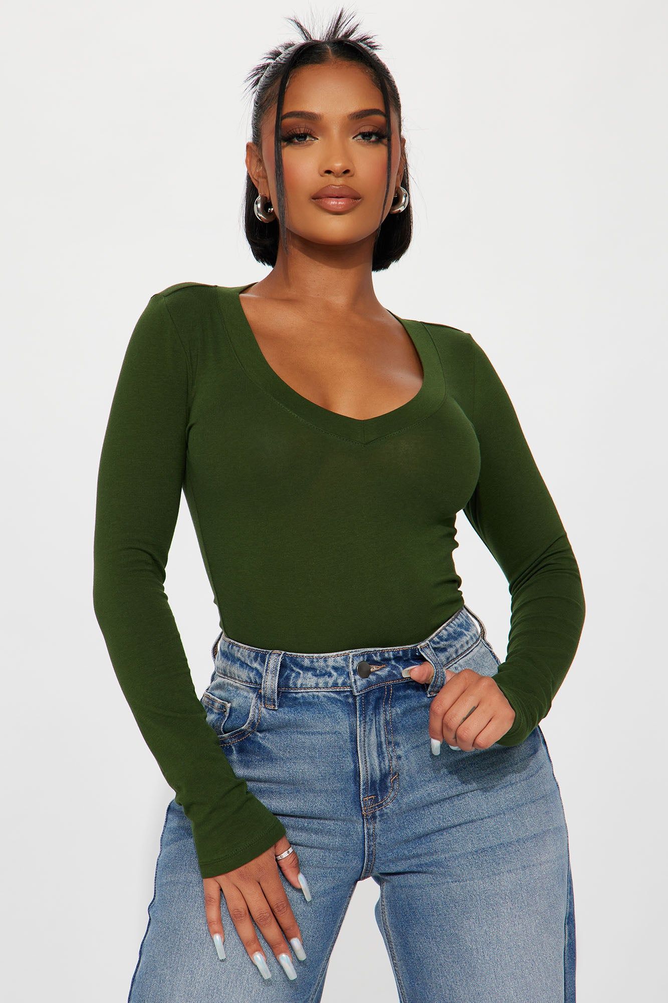 Sami V Neck Top - Forest Green sold by Fashion Nova