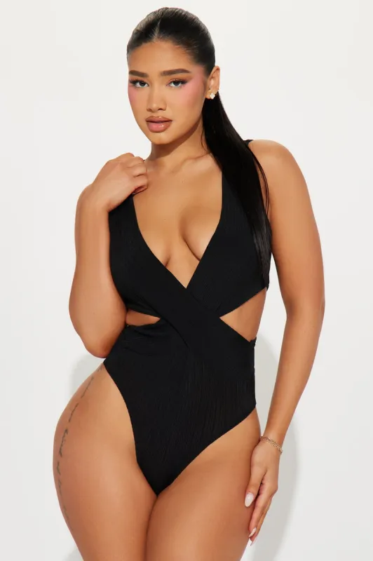 Going Places Textured Bodysuit - Black sold by Fashion Nova