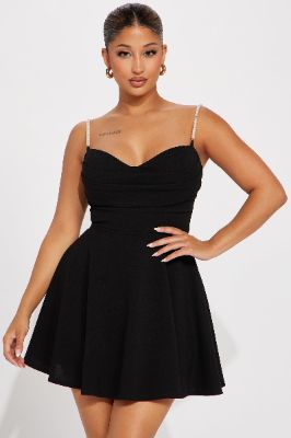 Lia Crepe Knit Mini Dress - Black sold by Fashion Nova