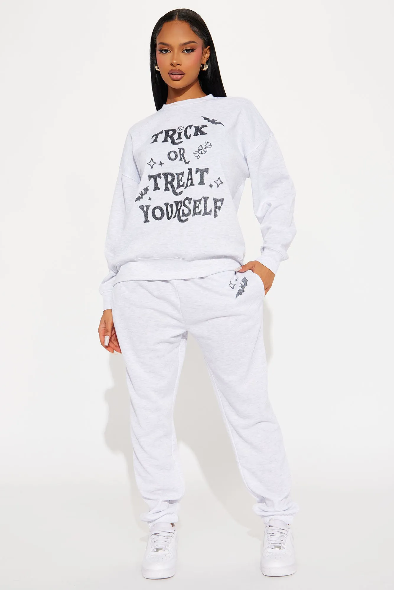 Spooky SZN Fleece Pant Set - Heather Grey sold by Fashion Nova