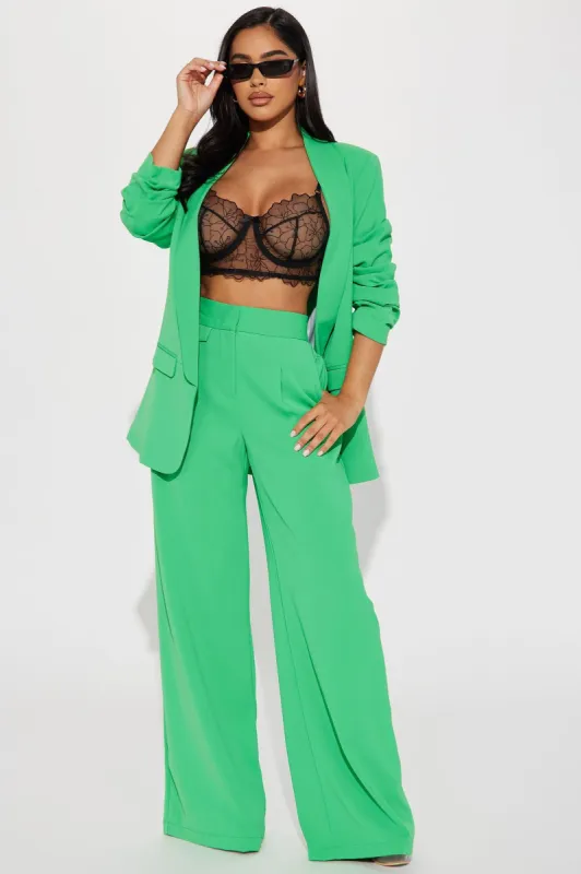 Stacy Blazer Set - Green sold by Fashion Nova