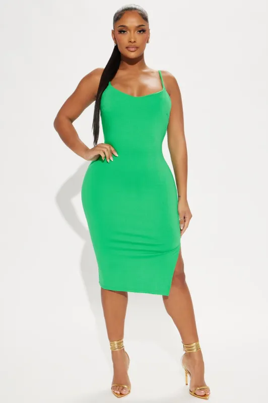 Sarah Midi Dress - Kelly Green sold by Fashion Nova