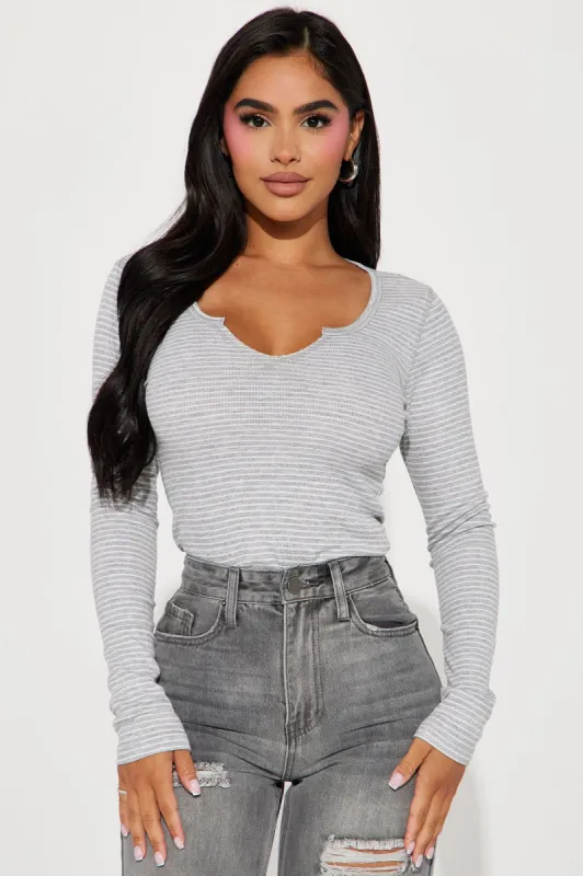 Daily Date Long Sleeve Top - Heather White sold by Fashion Nova