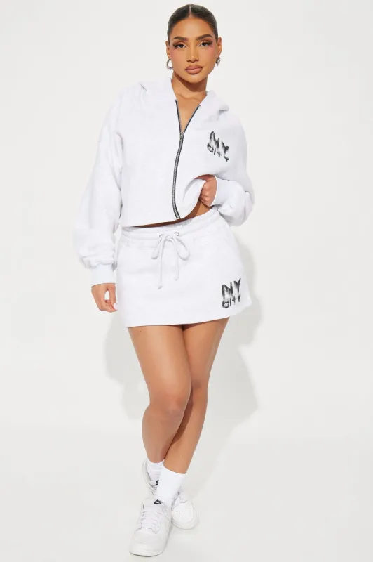 NY City Fleece Skirt Set - Heather Grey sold by Fashion Nova