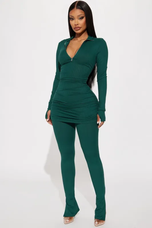 Deep Love Legging Set - Hunter sold by Fashion Nova