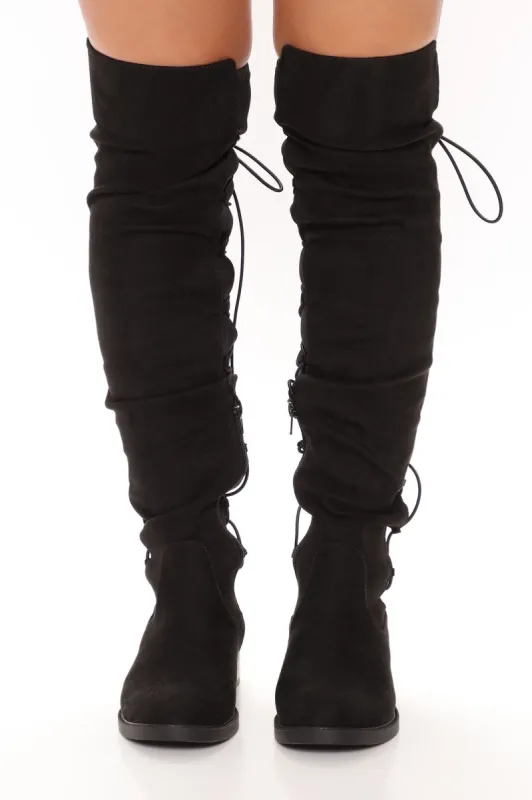Ramona Flat Boots - Black sold by Fashion Nova