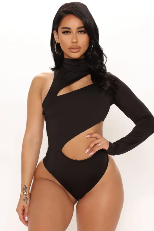 Curve Your Ways Cut Out Bodysuit - Black sold by Fashion Nova