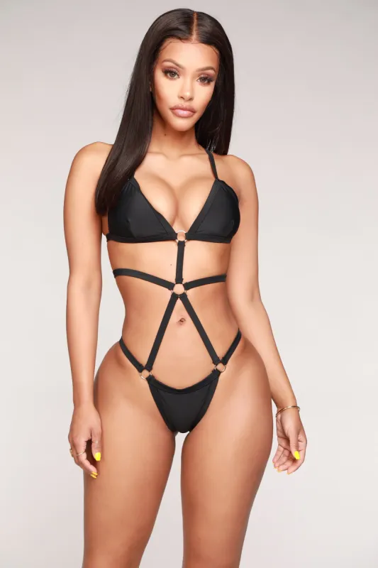 Live In The Sun Monokini - Black sold by Fashion Nova