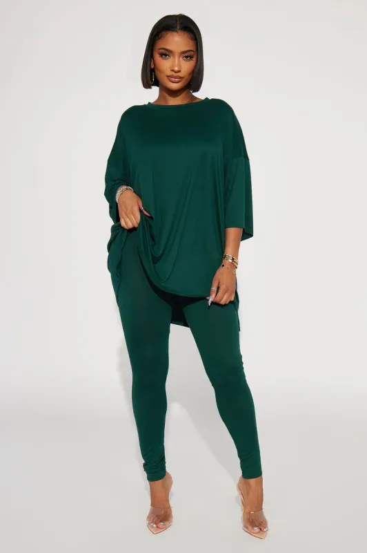 Casual Life Oversized Legging Set - Hunter sold by Fashion Nova