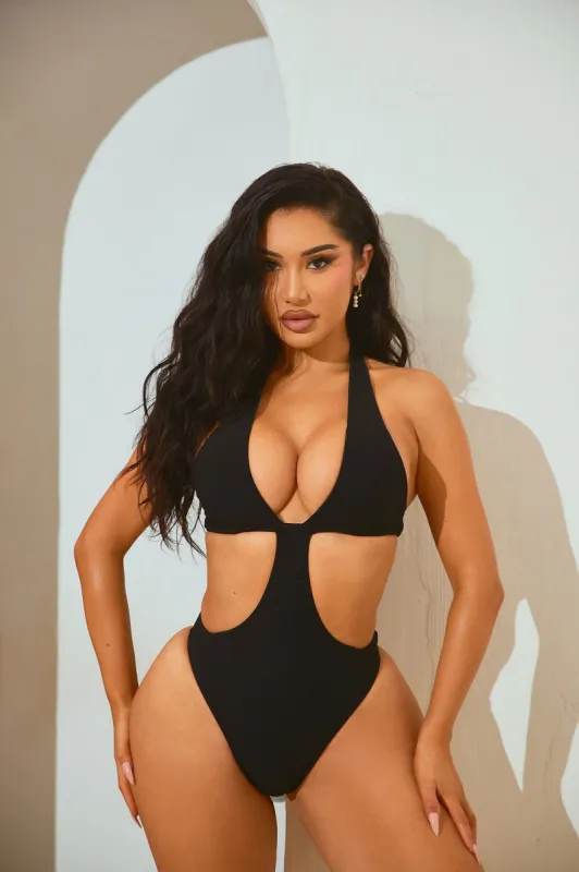 Summer Splash Ribbed Cutout 1 Piece Swimsuit - Black sold by Fashion Nova