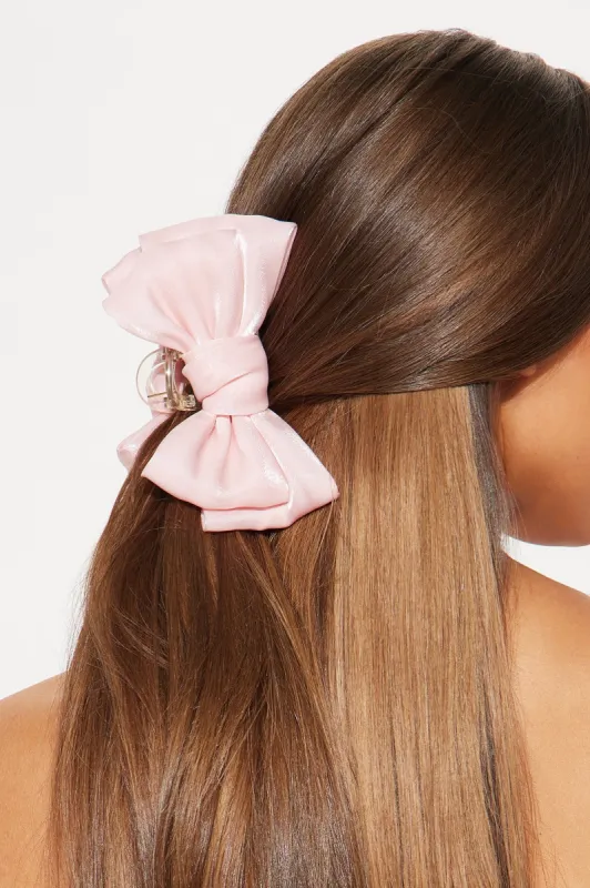 A Gift For You Bow Claw Clip - Pink sold by Fashion Nova